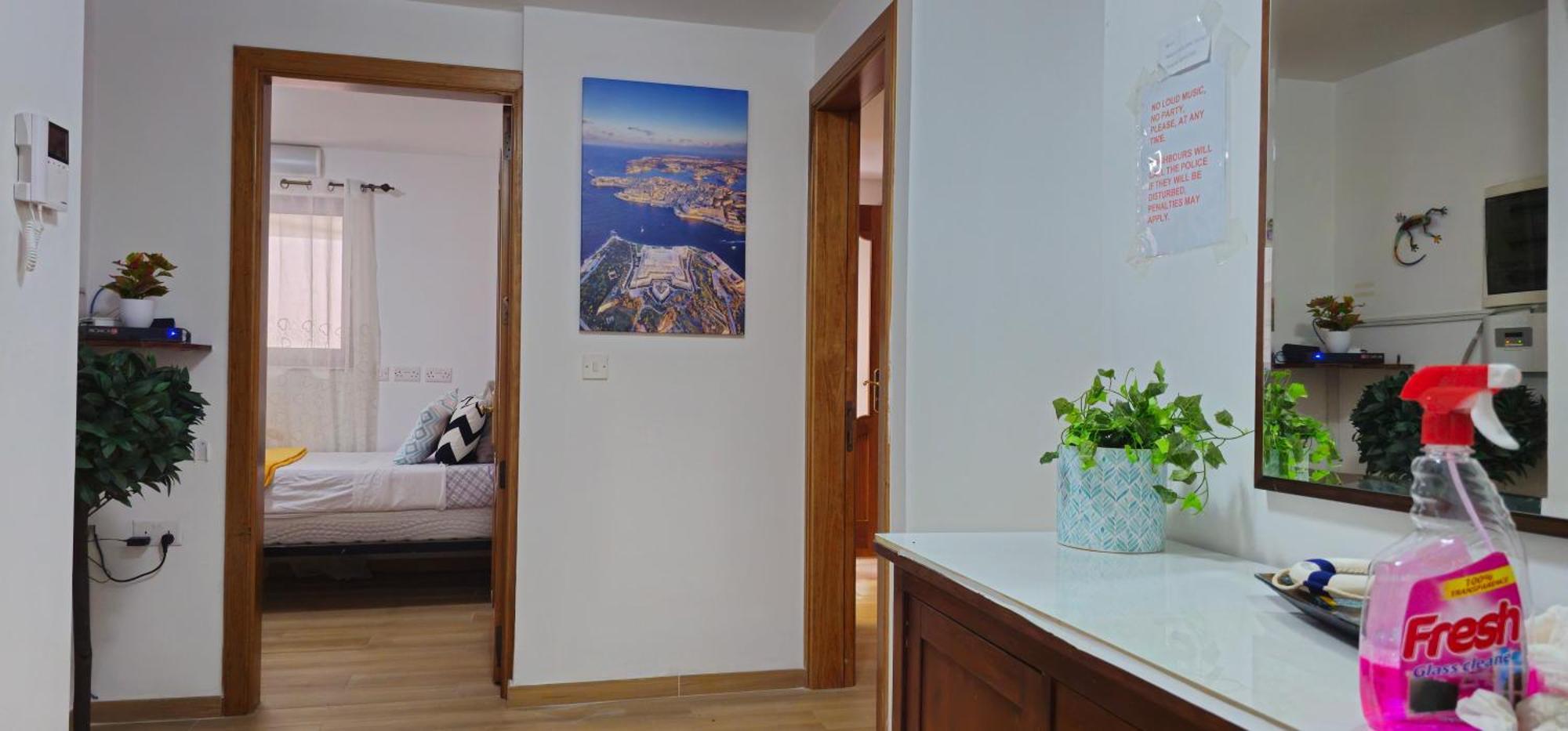 3 Floors Villa On Promenade 4 Bedrooms 3 Bathrooms Sliema Exterior photo