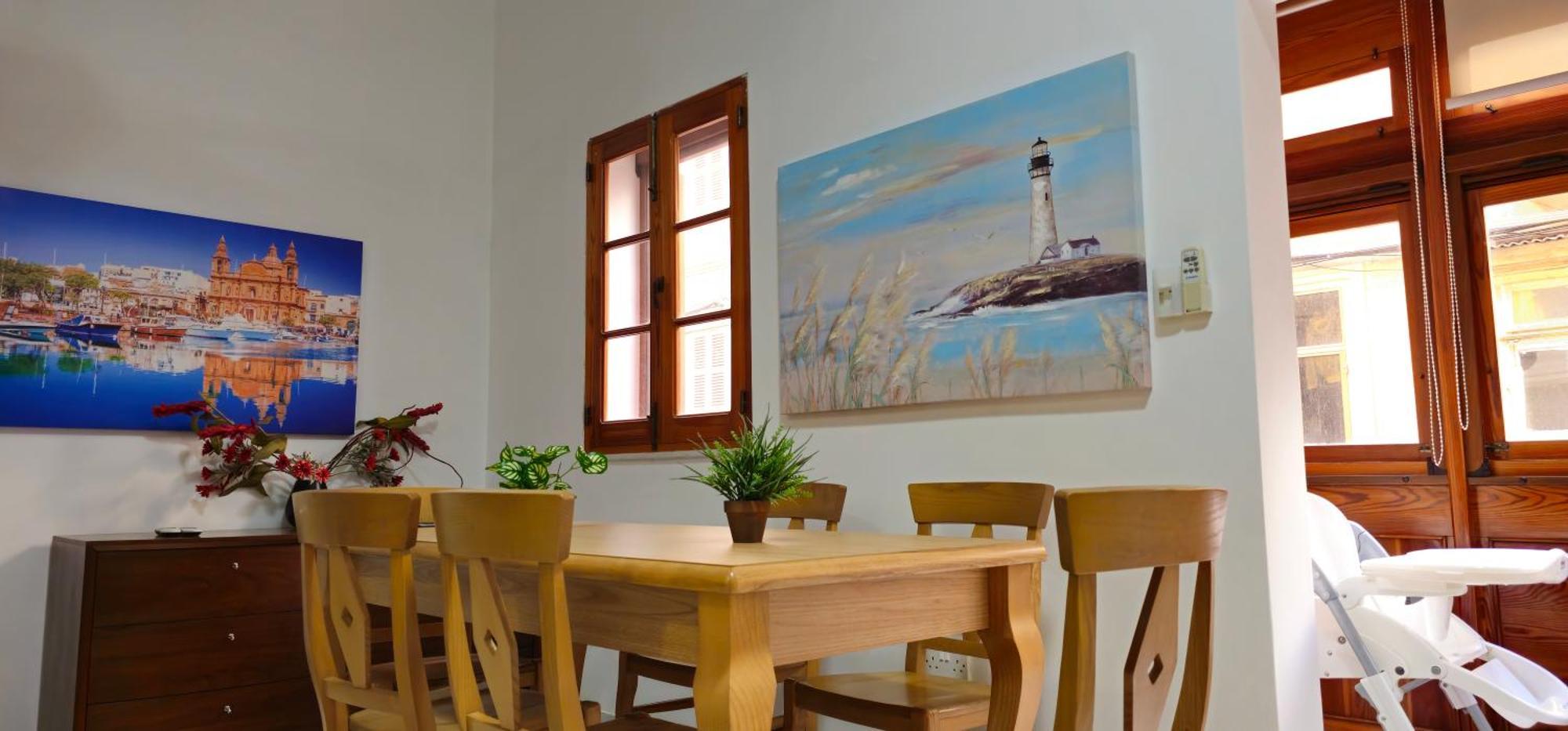 3 Floors Villa On Promenade 4 Bedrooms 3 Bathrooms Sliema Exterior photo