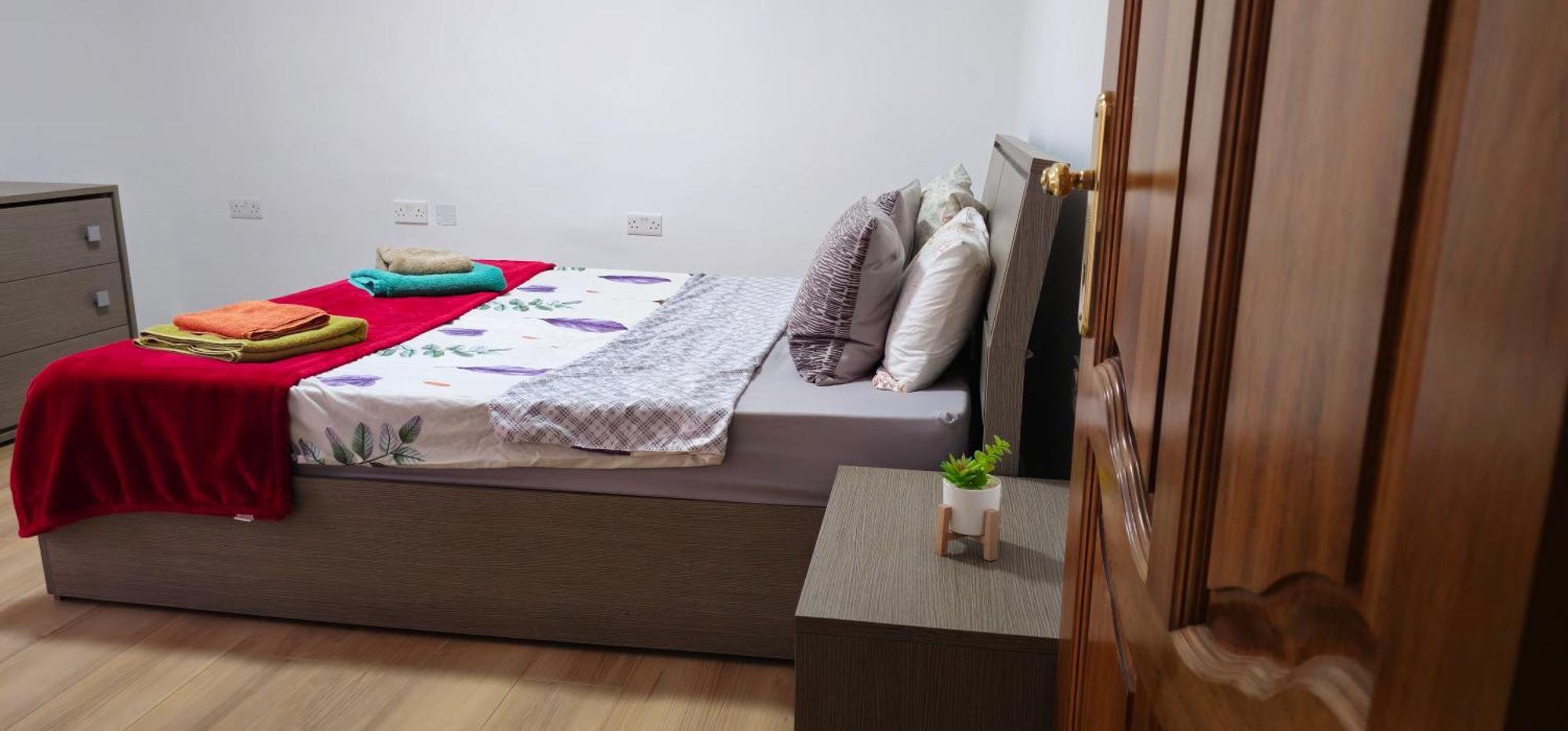 3 Floors Villa On Promenade 4 Bedrooms 3 Bathrooms Sliema Exterior photo