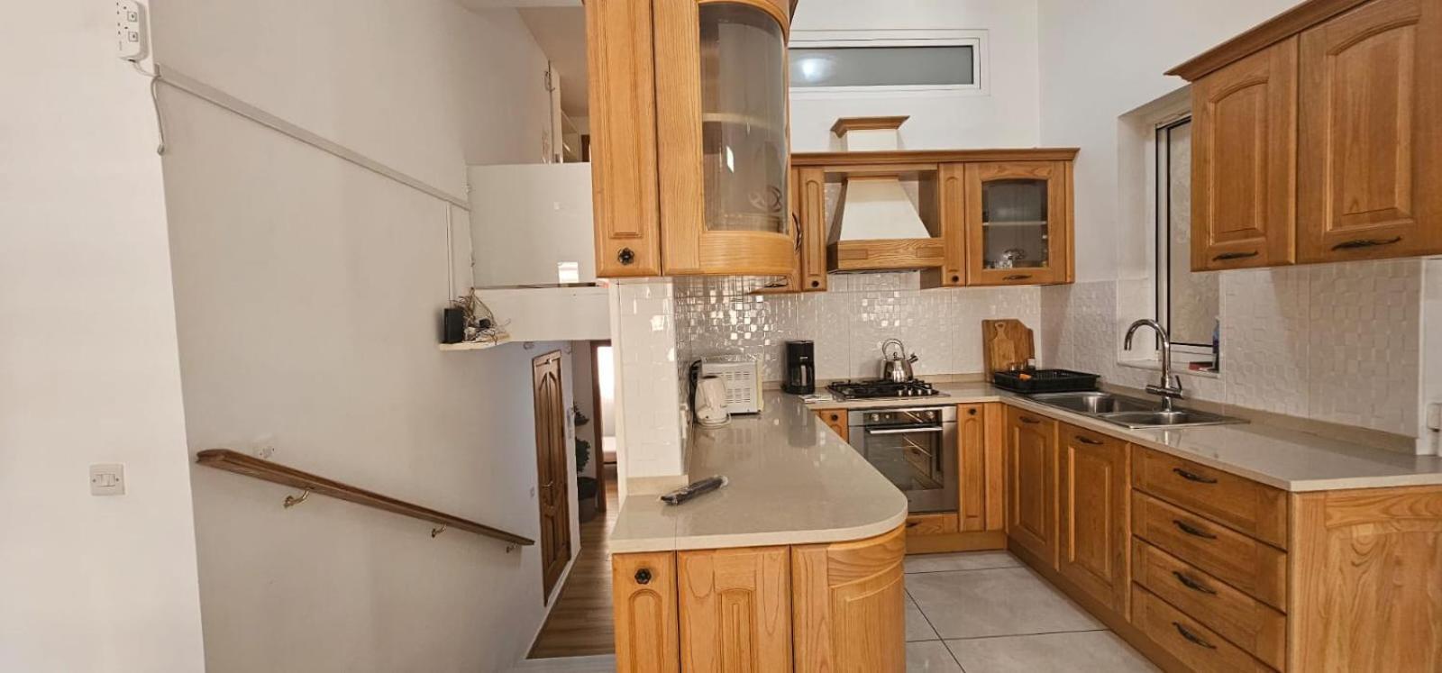 3 Floors Villa On Promenade 4 Bedrooms 3 Bathrooms Sliema Exterior photo