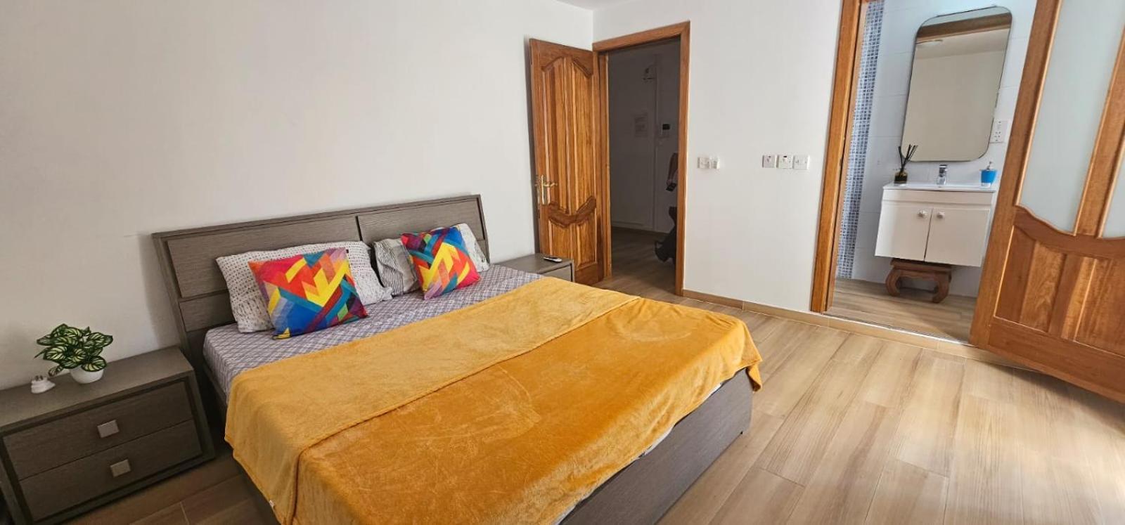 3 Floors Villa On Promenade 4 Bedrooms 3 Bathrooms Sliema Exterior photo