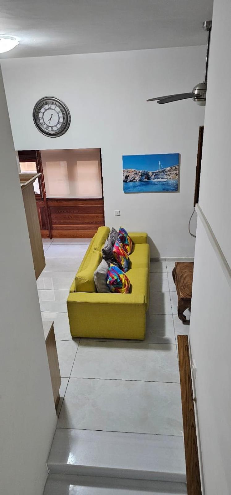 3 Floors Villa On Promenade 4 Bedrooms 3 Bathrooms Sliema Exterior photo